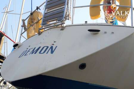 COMFORT 32 sailing yacht for sale | De Valk Yacht broker