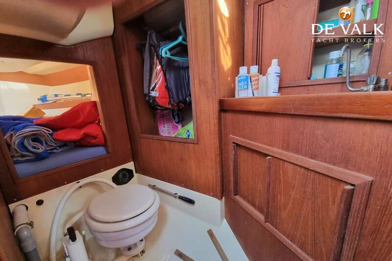 COMFORT 32 sailing yacht for sale | De Valk Yacht broker