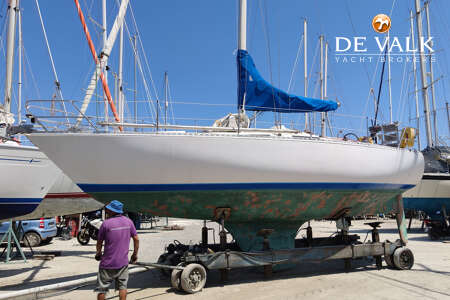 COMFORT 32 sailing yacht for sale | De Valk Yacht broker