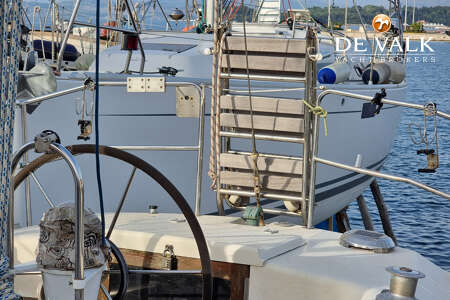 COMFORT 32 sailing yacht for sale | De Valk Yacht broker