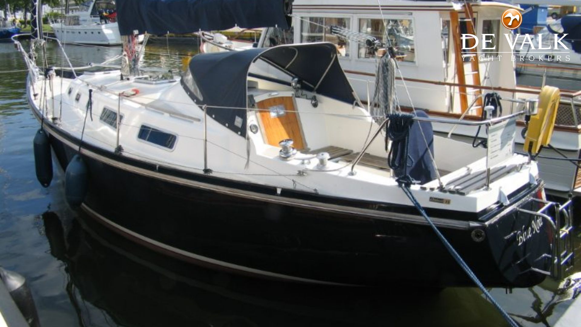 contest 33 sailboat for sale