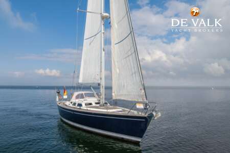 de valk yacht brokers barcelona