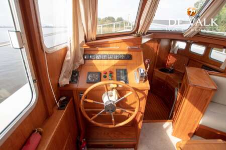 CURTEVENNE Z-YACHT 1100