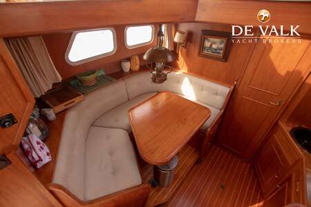 CURTEVENNE Z-YACHT 1100