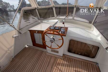 CURTEVENNE Z-YACHT 1100