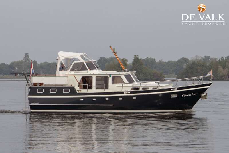 CURTEVENNE Z-YACHT 1100 