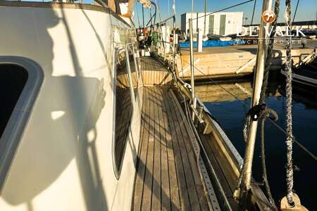 CUSTOM ALUMINIUM KETCH