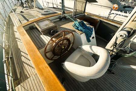 CUSTOM ALUMINIUM KETCH
