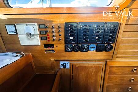 CUSTOM ALUMINIUM KETCH