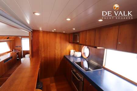 CUSTOM MARCELO PENNA TRAWLER 70