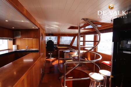 CUSTOM MARCELO PENNA TRAWLER 70