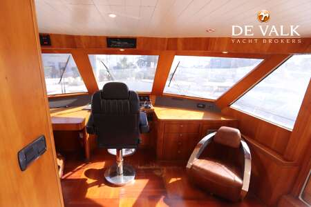 CUSTOM MARCELO PENNA TRAWLER 70