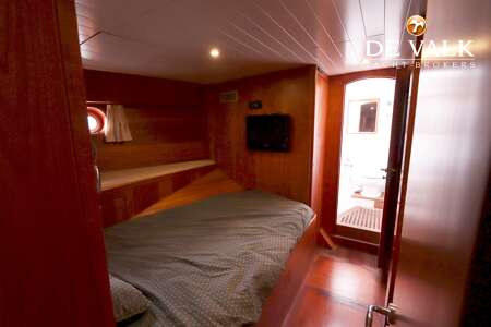 CUSTOM MARCELO PENNA TRAWLER 70