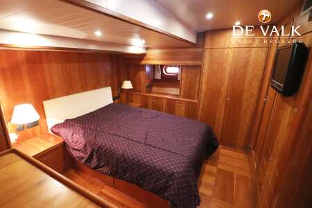 CUSTOM MARCELO PENNA TRAWLER 70