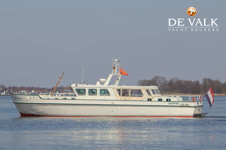 CUSTOM RIVER CRUISER
