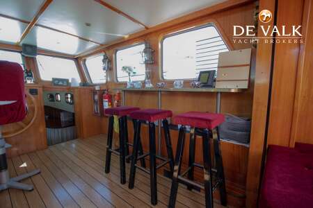 CUSTOM RIVER CRUISER