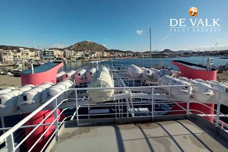 CAR/PASSENGERS SHIP 50