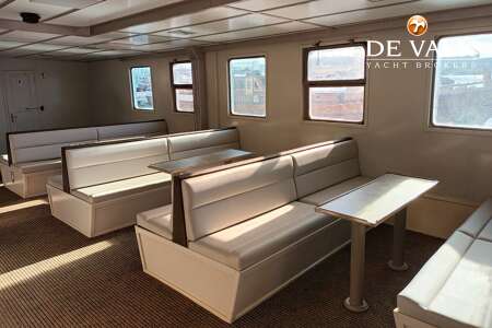 CAR/PASSENGERS SHIP 50