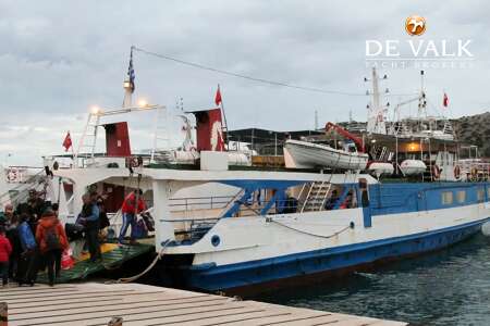 DAY PASSENGERS SHIP ALEXANDER GREEN 80