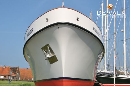 DE VRIES LENTSCH MY