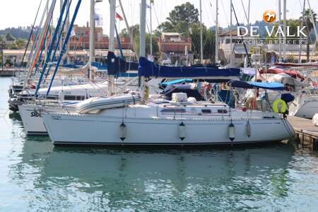 DUFOUR 32 CLASSIC