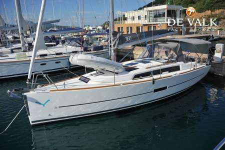 Sirius 32 Ds For Two Sailing Yacht For Sale De Valk Yacht Broker