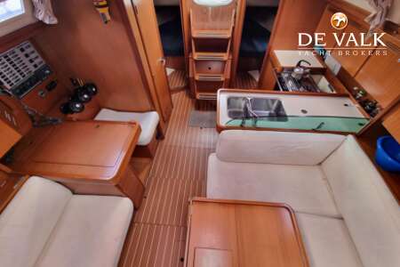 DUFOUR 40 PERFORMANCE