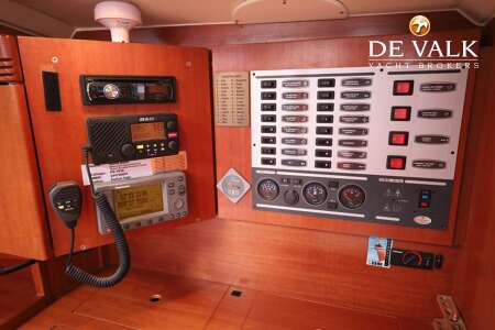 DUFOUR 40 PERFORMANCE