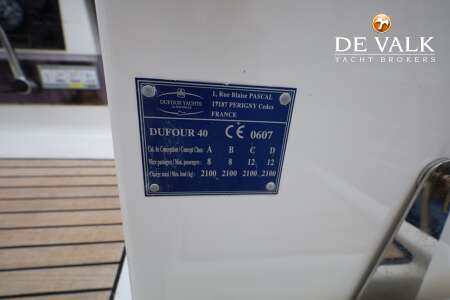 DUFOUR 40 PERFORMANCE