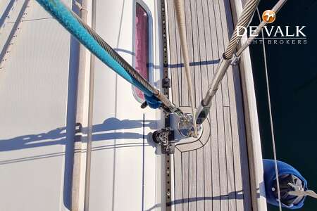 DUFOUR 40 PERFORMANCE