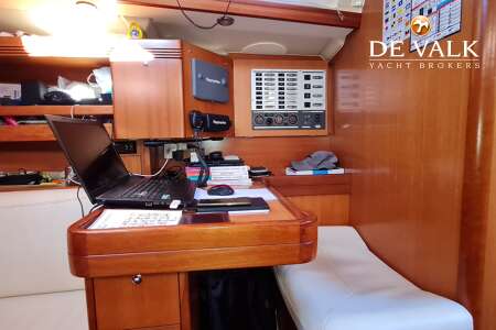 DUFOUR 40 PERFORMANCE