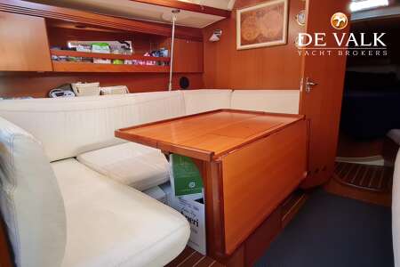 DUFOUR 40 PERFORMANCE