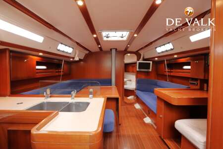 DUFOUR 44 PERFORMANCE