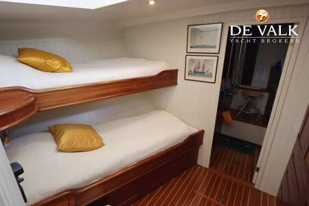 TRAWLER DUTCH BUILT