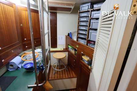 TRAWLER DUTCH BUILT