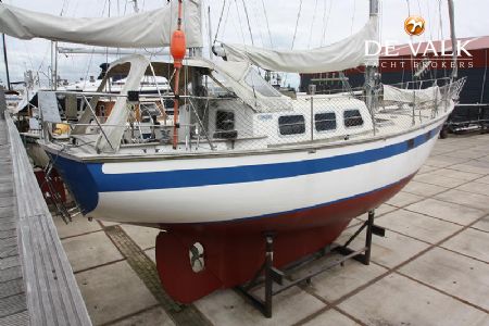 ENDURANCE 35 KETCH sailing yacht for sale De Valk Yacht ...