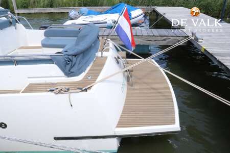 ENGLISH HARBOUR 27