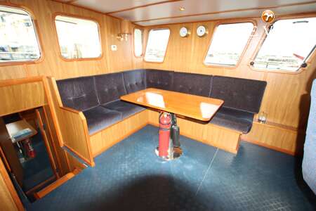 EXPLORER MOTOR YACHT