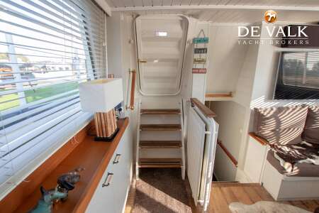 EXPLORER MOTOR YACHT