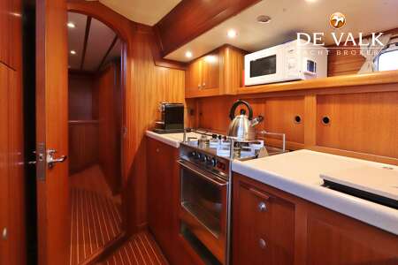 FARR 50 PILOT HOUSE