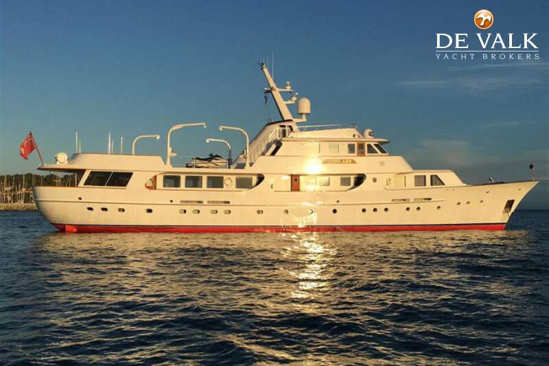 Feadship Canoe Stern 40 Motor Yacht For Sale De Valk Yacht Broker