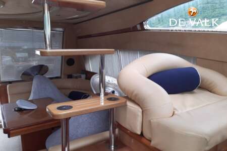 FERRETTI 46