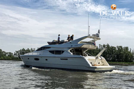 FERRETTI 550