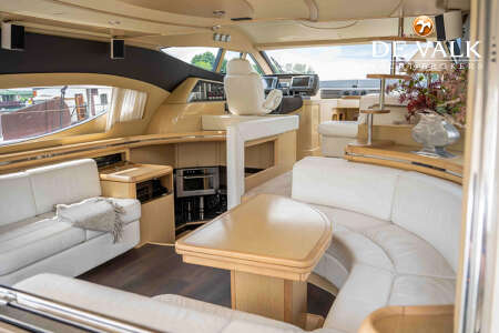 FERRETTI 550