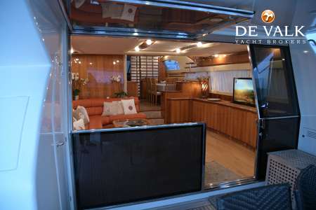 FERRETTI 760