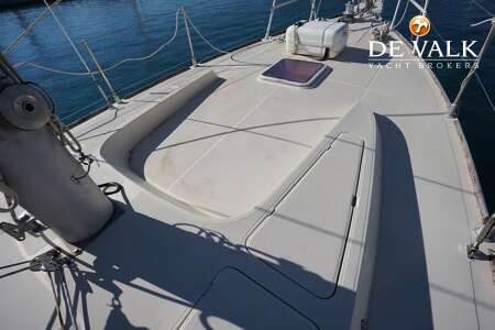 FERRETTI ALTURA 422