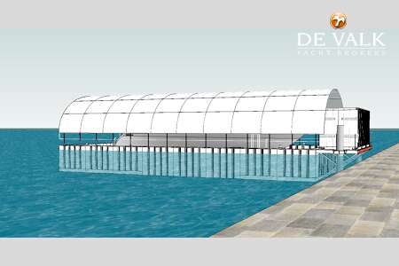 FLOATING DOCK