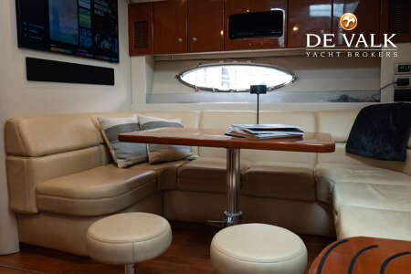 FORMULA 45 YACHT.