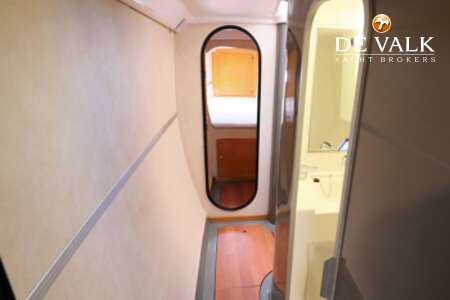 FOUNTAINE PAJOT LAVEZZI 40