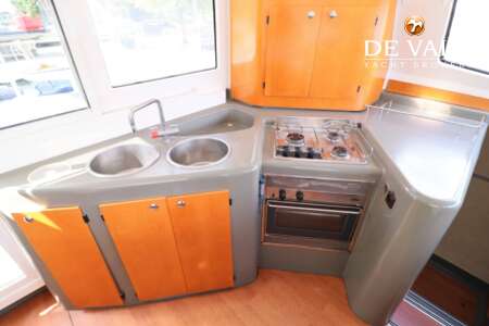 FOUNTAINE PAJOT LAVEZZI 40